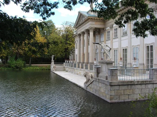 Varşova, Krallar Sarayı Na Wodzie, Lazienki Krolewskie, Polonya