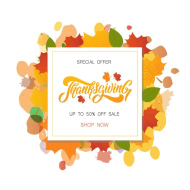 El çizilmiş Happy Thanksgiving yazı tipografisi posteri. Kart, kartpostal, etkinlik simgesi logosu veya rozeti için kutlama teklifi. Vektör vintage sonbahar kaligrafisi. Kırmızı akçaağaç yaprakları ile Gri Yazı - Vektör