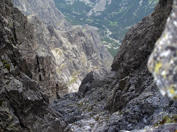 Vedere Pitorească Munților Stâncoși Vale Verde — Fotografie, imagine de stoc