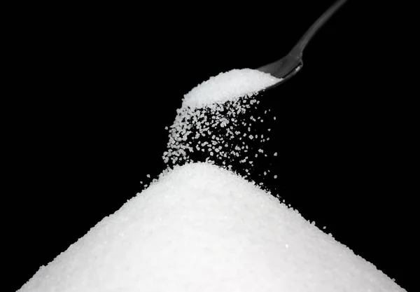Pilha Açúcar Com Queda Açúcar Colher — Fotografia de Stock