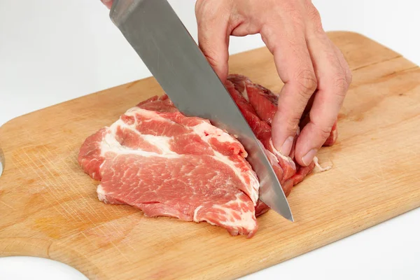 Male Hands Slicing Raw Beef Wooden Board — Stock Photo, Image