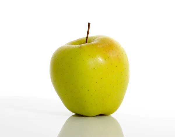 Une Pomme Verte Isolée Sur Fond Blanc — Photo