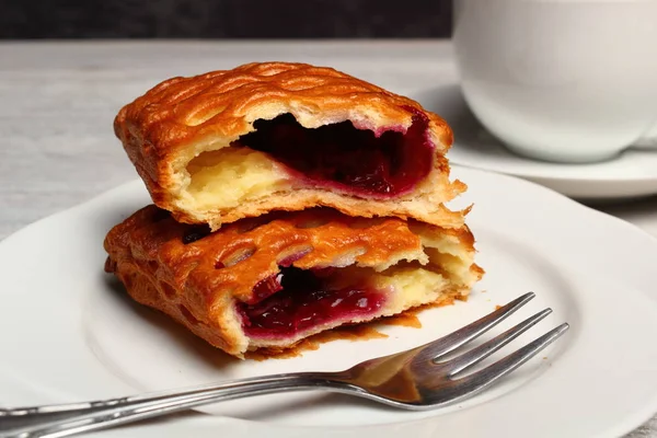 Viennoiserie Pâtisserie Feuilletée Aux Pommes Aux Bleuets — Photo