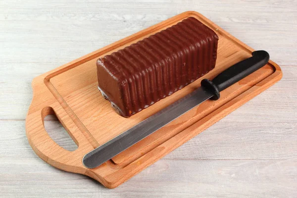 チョコレートの艶をかけられた大理石パン ケーキ — ストック写真