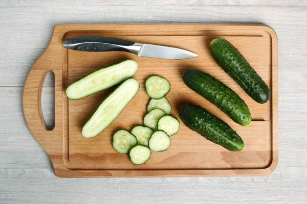 Pepinos Tabla Cortar — Foto de Stock