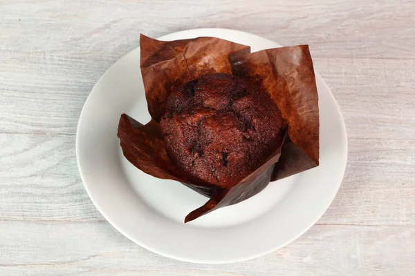 プレートのチョコレート ケーキ — ストック写真