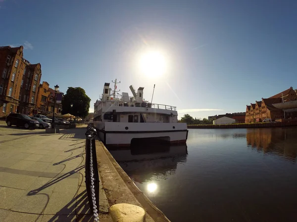 Gdansk Amanecer Nave Río Motlawa — Foto de Stock