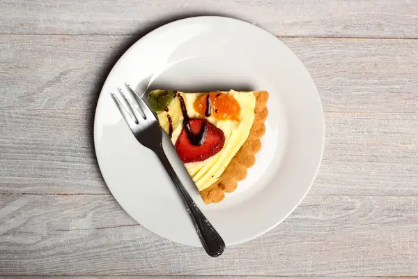 Tarta Frutas Con Crema Pastelera —  Fotos de Stock