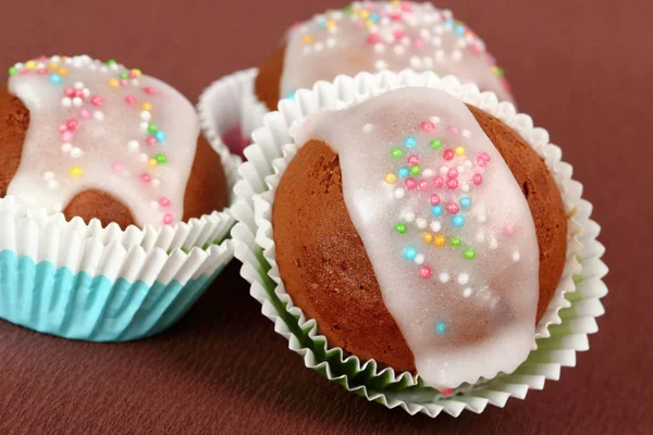 Muffins Chocolate Com Gelo Açúcar — Fotografia de Stock