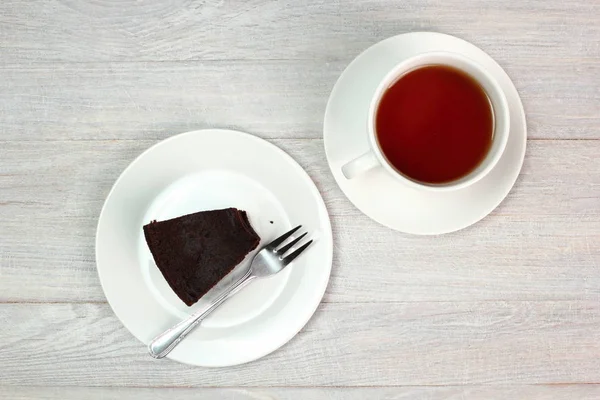 ブルボン チョコレート ケーキと紅茶 — ストック写真