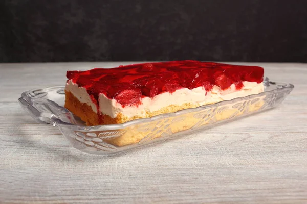 Gâteau Gelée Savoureux Aux Fraises — Photo