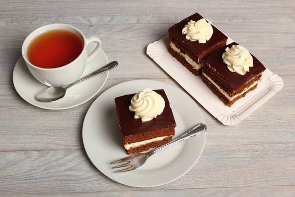 Cream Pie Chocolate Sponge Cake Filled Whipped Cream — Stock Photo, Image