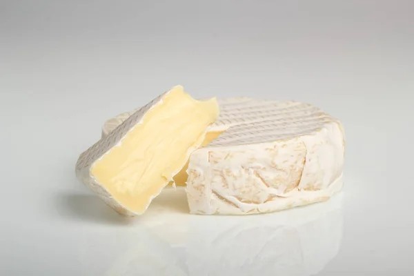 Fresh Tasty Camembert Cheese — Stock Photo, Image