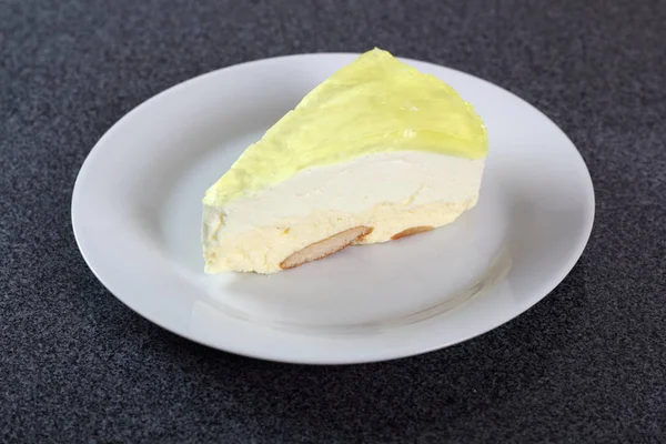Tarta Queso Con Cobertura Gelatina Limón —  Fotos de Stock