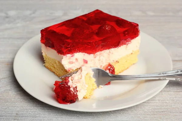 Gâteau Gelée Savoureux Aux Fraises — Photo