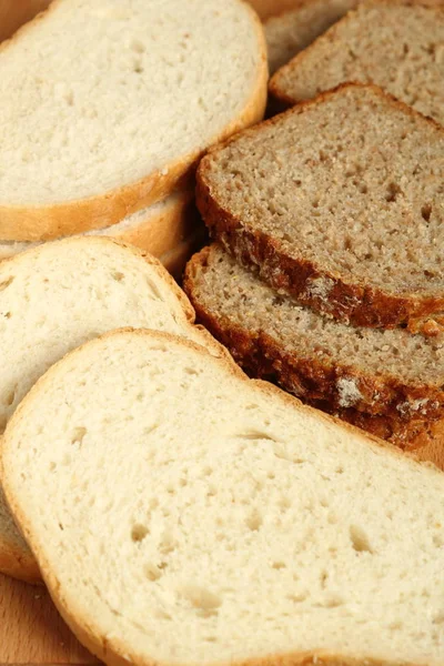 Sliced Bread Cutting Board — Stock Photo, Image