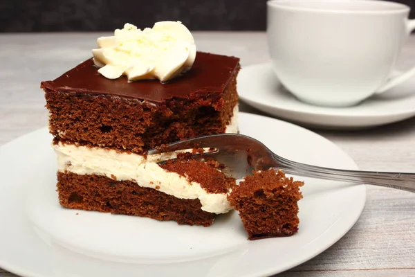 Сливочный Пирог Шоколадный Торт Взбитыми Сливками — стоковое фото