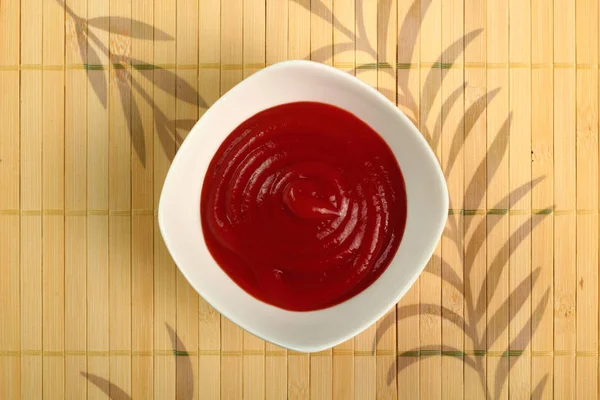 Ketchup Schüssel Vorhanden Direkt Oben — Stockfoto