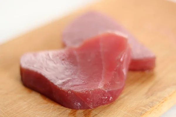 Raw Tuna Steak Wooden Cutting Board — Stock Photo, Image