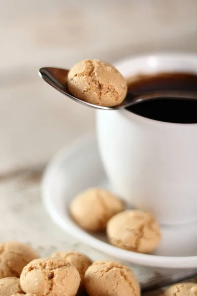 Amaretti Biscuits Coffee Cup — Stock Photo, Image