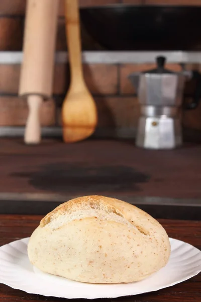 Vollkornbrötchen Auf Pappteller Ländlicher Küche Hintergrund — Stockfoto