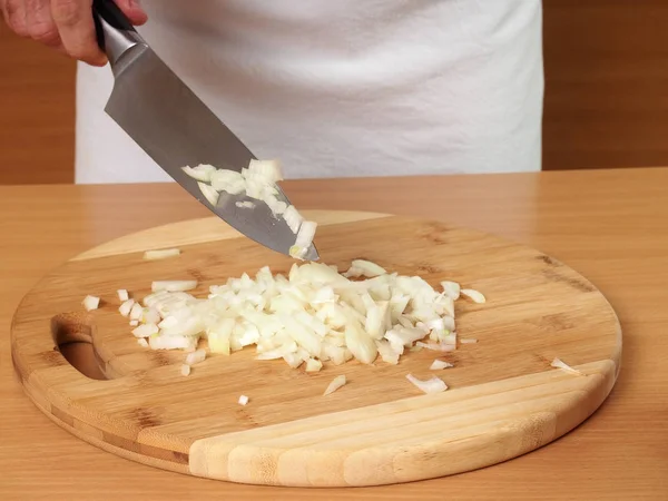 カット玉ねぎ 詰め物を作る 準備肉餃子 — ストック写真