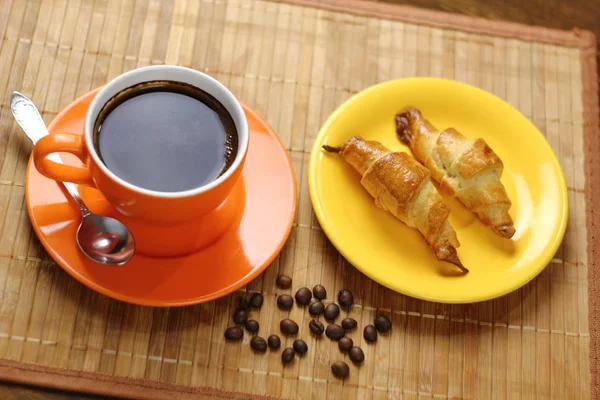 Tasse Avec Café Frais Croissants — Photo