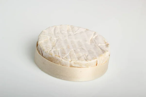 Queijo Camembert Fresco Saboroso — Fotografia de Stock