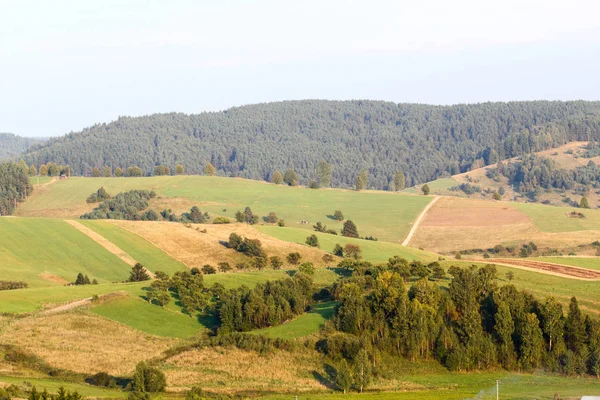 Piękny Widok Zielony Górzysty Krajobraz — Zdjęcie stockowe