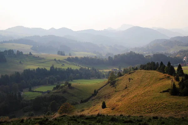 Vista Panorâmica Paisagem Montanhosa Verde — Fotografia de Stock