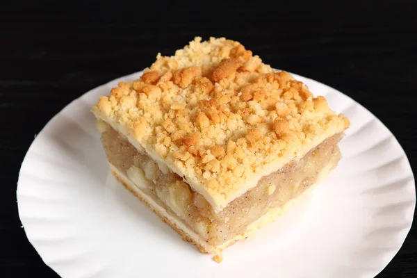 Apple Pie Disposable Paper Plate Double Crust Apple Pie Cinnamon — Stock Photo, Image