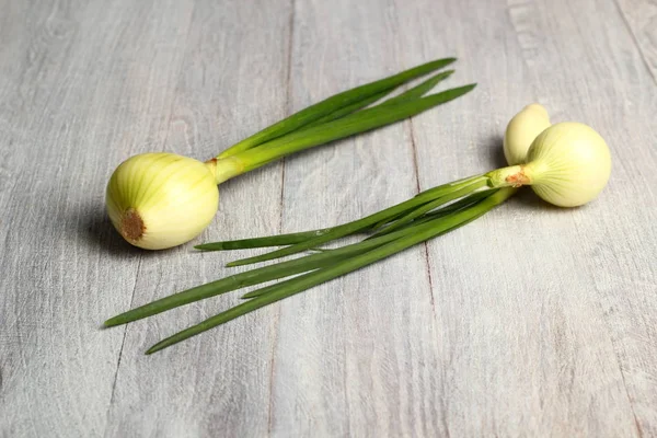 Spring Onions Wooden Background — Stock Photo, Image