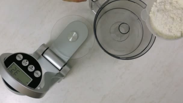 Configurer Lame Coupe Dans Tasse Robot Culinaire Verser Farine Making — Video