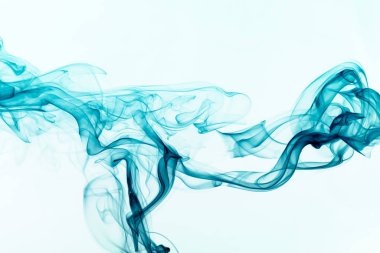 Soyut renkli dalga beyaz arka plan üzerinde duman