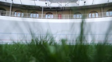 Velodrome in Kiev Bisiklet Track Cyclist eğitim için bir yarış havadan görünüm