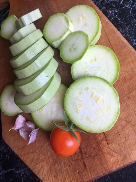 Tahtada yaz sebzeleri