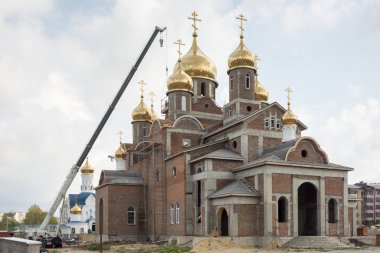 Anapa, Rusya - 16 Eylül 2018: Anap Novorossiysk Eparchy Rus Ortodoks Churc, Krasnodar topraklarının büyük Dük Vladimir kutsal eşit için Havariler Kilisesi Ortodoks kilise kilise inşaatı