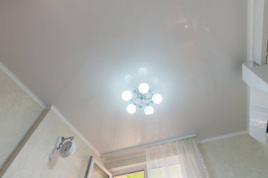 Koridorda streç tavan