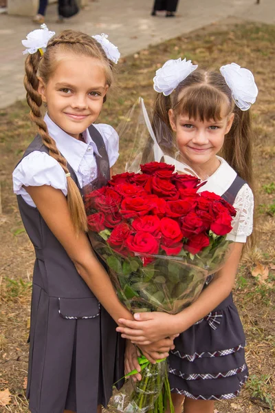 Two Schoolgirls Holding Large Bouquet Flowers Hands — Stock Photo, Image