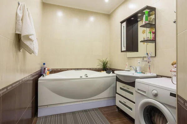 Bathroom Interior Spacious Bath Washbasin — Stock Photo, Image