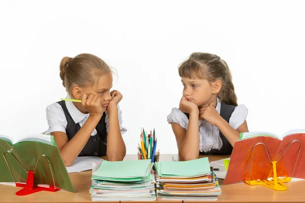 Sad schoolgirls in class received a deuce, and looked at each other — Stock Photo, Image