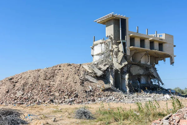 The destroyed illegally constructed building of the hotel complex — Stock Image Destroyed Illegally Constructed Building Hotel Complex Royalty Free Stock Images