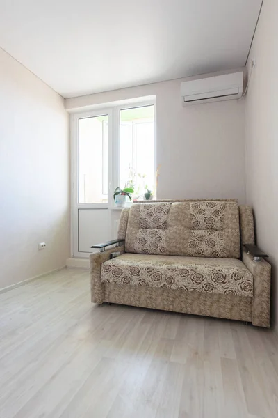Fragment Interior Room Rent View Exit Balcony Sofa Air Conditioning — Stock Photo, Image