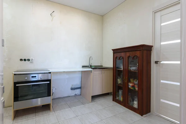 Tijdelijke Keukenset Voor Renovatieperiode Het Appartement — Stockfoto