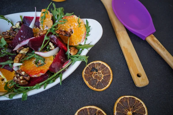 mandalina ve pancar salatası
