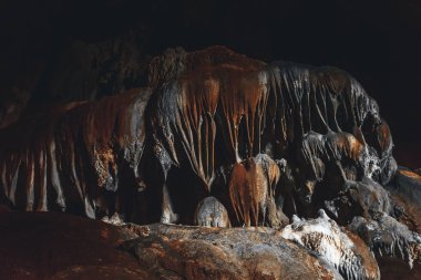 Büyük sarkıt ve dikitler, Penang, benzersiz mağara oluşumları