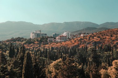 Sevastopol. Mountain view ve üstte otel