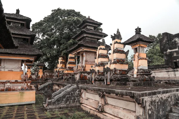 美丽的巴厘岛寺庙的背景 — 图库照片