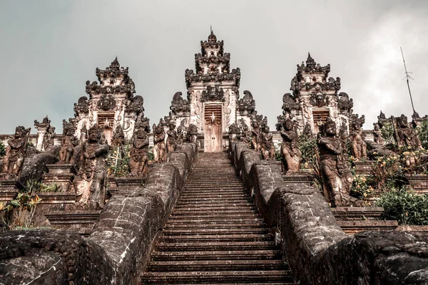 Trappen Naar Oude Stenen Tempel Lempuyang Bali Indonesië — Stockfoto