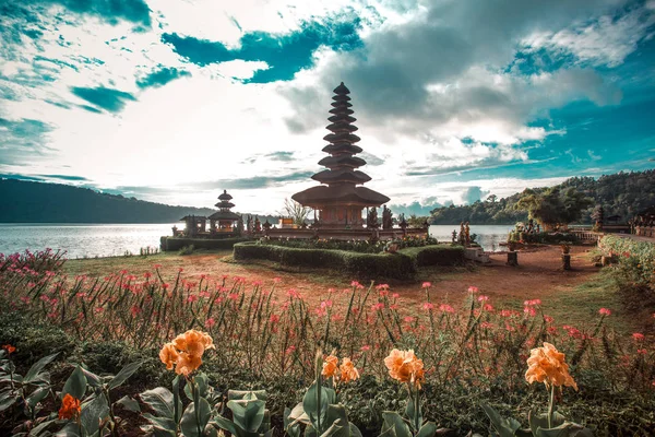 Pura Ulun Danu Bij Bratan Lake Bali Indonesië — Stockfoto